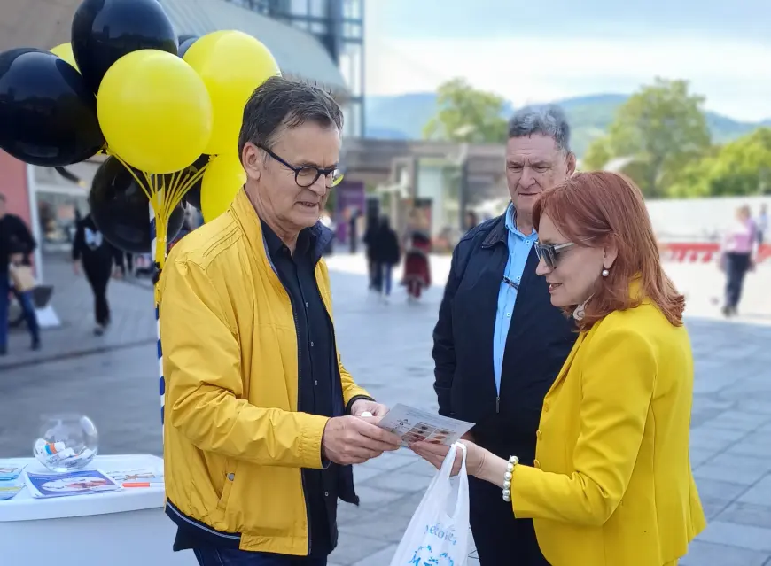 Udruženje pacijenata oboljelih od melanoma Republike Srpske "Mi smo sa vama" obilježilo Mjesec borbe protiv melanoma (FOTO)