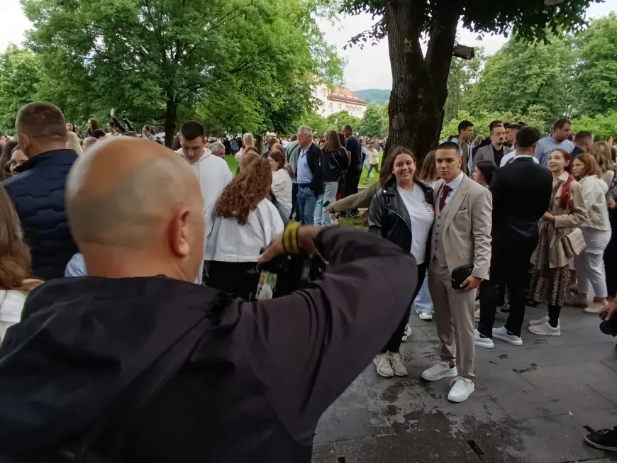Sezona matura u Banjaluci (FOTO)